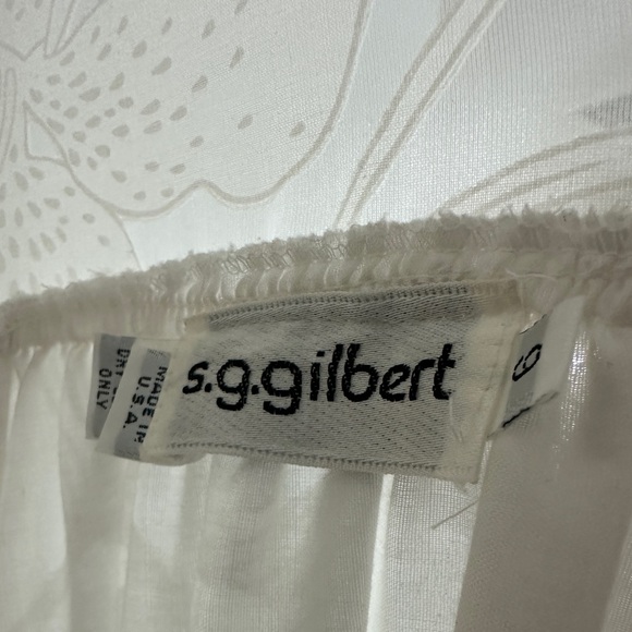 Gorgeous s.g.gilbert White Dress - Picture 13 of 16